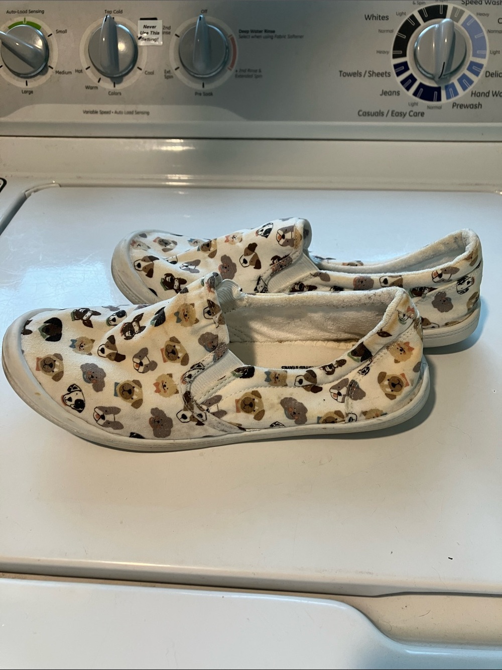 Puppy dog slip on shoes women’s7.5 white brown humane society ASPCA - Picture 3 of 10